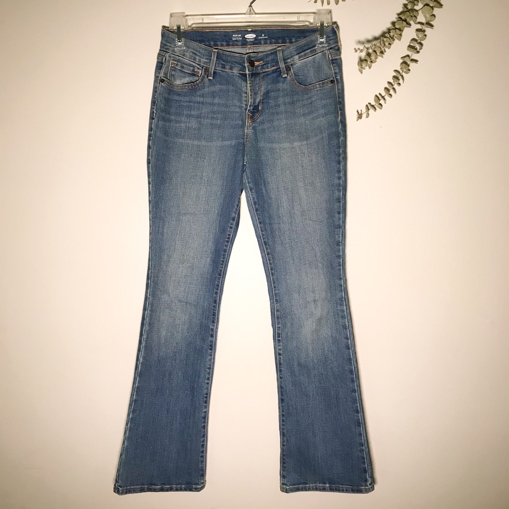 Old Navy Boot Cut Jeans SZ 6 Short